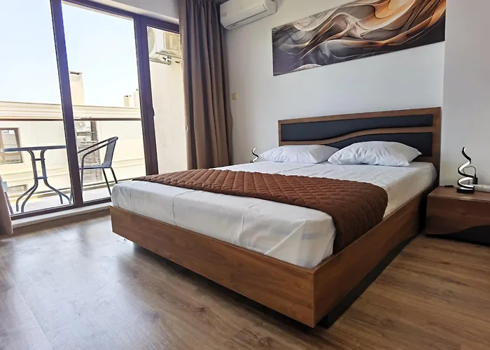 Aparthotel Cabacum Pleasure Beachfront 3*